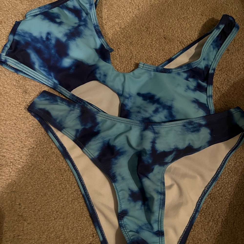 Shein Tie Dye Bathing Suit w Cutout